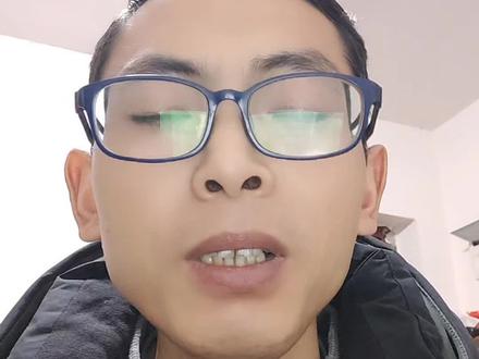 我预感世界上最高端,最精密,最终版本的智能机器人其实就是人本身。#原创视频 #讨论 #说真话 #智能机器人 #AI