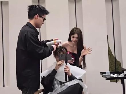 染头发偶遇若琳#子圣@子圣-🍃 @若琳Pepper