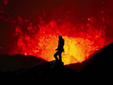 如果火山爆发日本会消失吗?又会给我们带来什么影响? #火山喷发 #日本# #岩浆 #科普知识 #涨知识了
