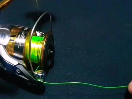 如何正确给纺车轮上线,简单快速的打结方法,建议新手边看边学。