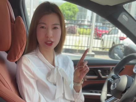 关于奔驰自动泊车该如何正确操作#奔驰梅赛德斯 #抖音汽车 #再好的副驾驶不如自己手握方向盘 #懂车更懂你 #开奔驰超有料 #用车有妙招 #用车知识