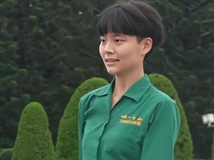 北一女中仪队队长镜头特写#台湾#高中#仪队表演
