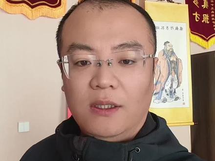 莱芜一中成人礼 3 月 30 号举行,凤城高中成人礼 3 月 27 号举行,十七中二中暂未得到消息。成人礼是一个很有纪念感的仪式,各位家长可以提前准备好小礼物🎁送给孩子。#山东高考 #成人礼 #莱芜志愿填报 #莱芜一中 #凤城高中