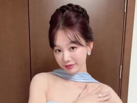 “这么多明星都在陪TWS嗯嗯嗯,好萌啊”#TWS #嗯嗯嗯撒娇舞 #overdrive手势舞 #明星挑战舞蹈