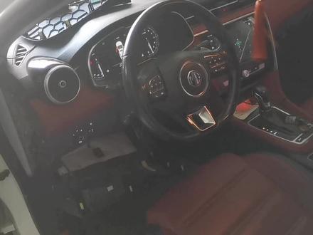 名爵6主驾车窗开关不能升降所有车窗,后视镜折叠功能也不能用了 #名爵6 #升降器开关故障 #通讯故障