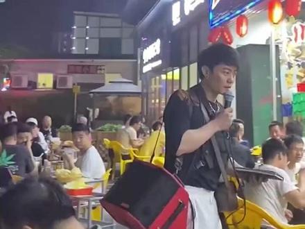 为何老歌些,要在抖音上、才唱得如此好听、“故事男人”献上一首“女人的选择”