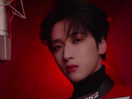 #严浩翔看着私信陷入了沉思... #粉丝 #搞笑 #严浩翔又变身严PD了