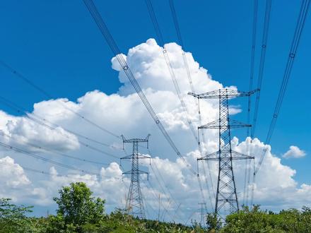 一键报装“去现场” “速递”办电新体验