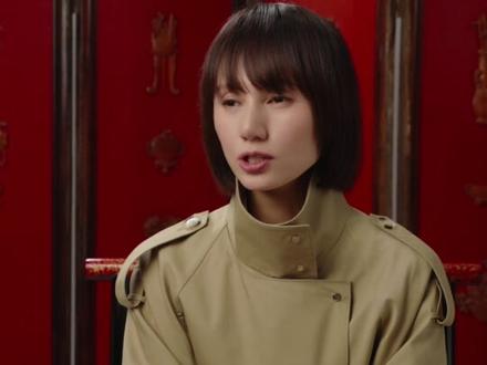 “如果我是漂泊的船的话,11岁之前的记忆就是我的锚”。即便如今回到沙市,那种熟悉而温暖的童年感觉,从未改变。
#上城士途中风物 #上城士TA们说 #袁泉