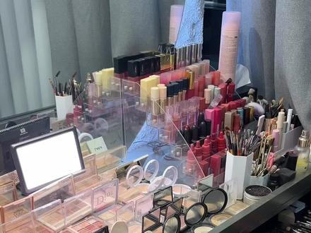 韩国平价化妆室改造我变宁宁?400💰秒变爱豆
#aespa #宁艺卓 #韩国爱豆 #韩妆 #韩国化妆室