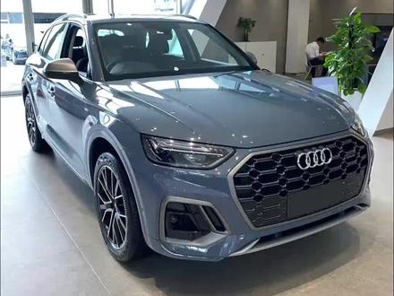 奥迪Q5L的车主不用再羡慕奔驰宝马的动态光影氛围灯了!#奥迪Q5L #氛围灯 #汽车共创人计划