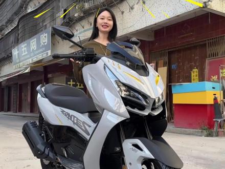 升仕368D的小特点,你了解过吗?#机车 #总有一款适合你 #踏板摩托车 #每个男人都有一个机车梦 #青年创作者扶持计划