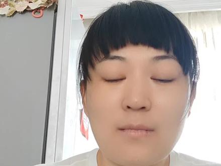 妈妈把气切管的过程!