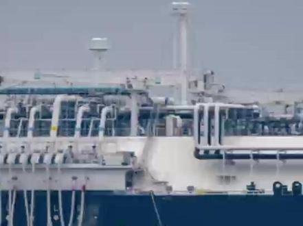 炸了! 布油暴涨6.88%逼近130美元?美联储一动作,金银集体跳水#美国vs伊朗 #美国 #伊朗 #特朗普 #黄金