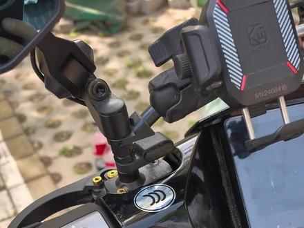 极核ae5ipro换ae4摇杆开关