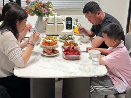 老公苦练30年的颠勺技术,居然被它给超越了#苏泊尔智能炒菜机器人COOK3 #炒菜机#苏泊尔智能炒菜机