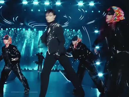 上头了,上头了,打开抖音都是张艺兴的大花轿,控制不住眼睛看两三天了,无法抗拒这种痞帅😭#张艺兴大花轿 #抖音热歌 #抖音小助手dou上热门