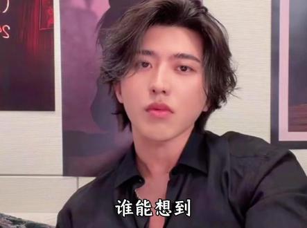 “这场看似随性的直播,却成就了一场互联网最大的和解仪式。” #蔡徐坤 #ikun #小黑子 #热梗