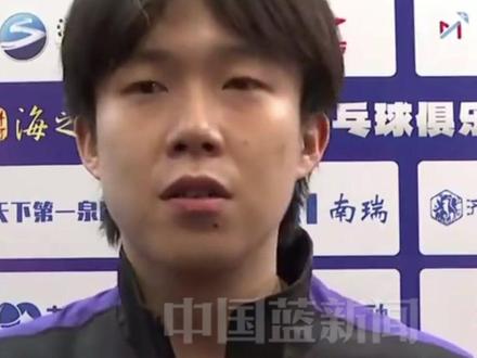 王楚钦说想远离一下乒乓球,远离聚光灯、远离镜头,希望私下生活不被打扰,能够休整一段时间,好好调整再重新出发。