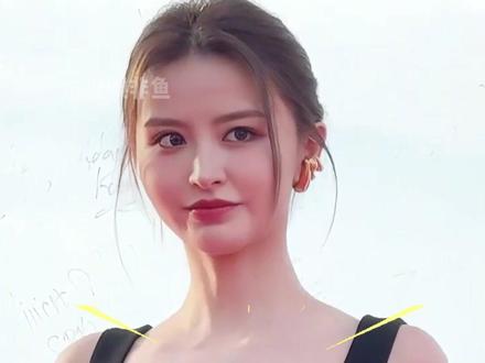 明明早已退圈,为何金子涵要自爆拉黑蔡徐坤?回看6年前的交集,究竟是手滑还是另有隐情
#金子涵 #蔡徐坤 #金子涵拉黑蔡徐坤 #影娱热点团 #内容启发搜索