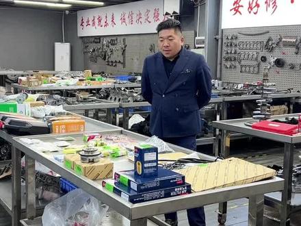 十三代皇冠升级拆车2GR发动机。出现烧机油。然后再来一个大修。分享汽车零件知识#丰田 #皇冠 #锐志 #雷克萨斯 #发动机