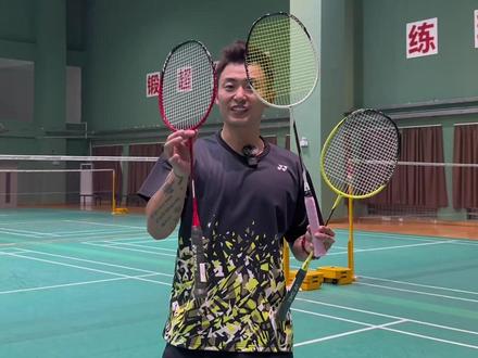 #羽毛球 #尤尼克斯 #yonex #羽毛球拍 #羽毛球装备 入门级的球场利器,喜欢的朋友不要错过呀。