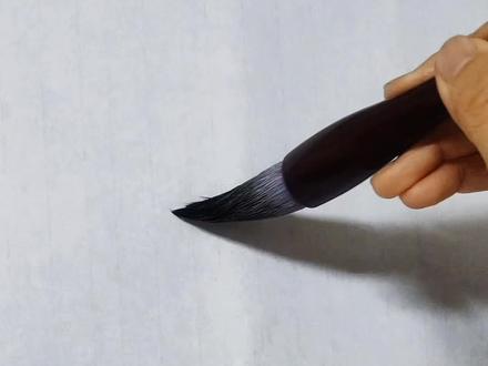 一分钟学会画八哥,简单用笔,容易掌握,喜欢就持续关注吧!#原创视频 #每日分享 #写意八哥 #国画八哥 #经验分享