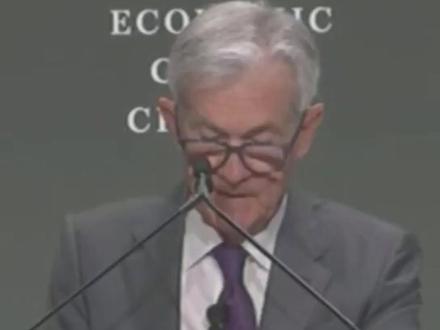 美联储强烈警告后,美股暴跌,鲍威尔:我们美联储绝不受任何政治压力影响