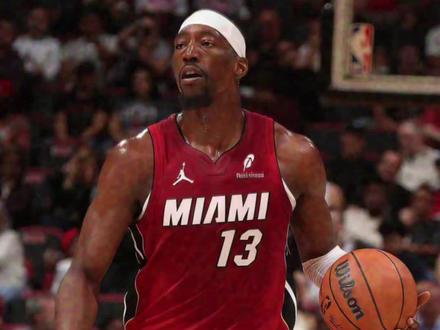 #阿德巴约单节31分 !一举超越#科比 创造的单节30分,高居NBA历史前五!#热火vs奇才 #阿德巴约