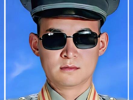 他是军人的旗帜,是民族的脊梁#杜富国 #正能量 #感人 #励志