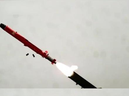 你试试看!迎头痛击!