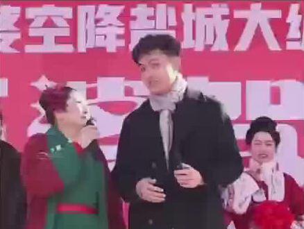 今天这一场相亲大会,牵手成功了好几对