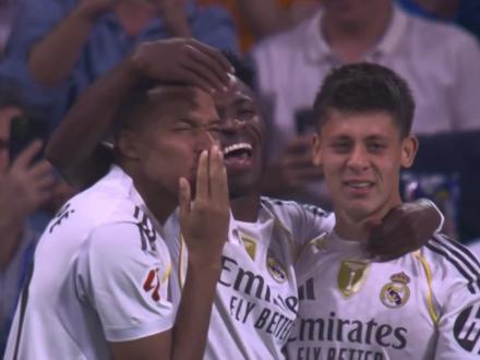 官宣禁赛!普雷斯蒂安尼无缘对阵皇马 #本菲卡 #皇马 #维尼修斯