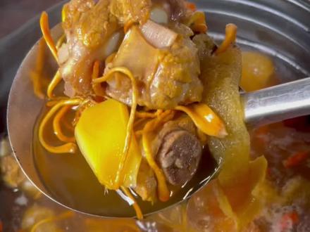 女孩每个月都有几天不舒服,这汤安排一下,小孩都可以喝,太美味啦#抖音美食创作人