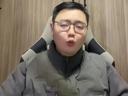 成毅的流量放醋了吗,酸了谁? 成毅走到哪里,哪里就是人海;他站在哪里,哪里就是流量中心,不靠谁照亮,因为他自己就是光!#成毅 #两京十五日杀青 #朱瞻基 #成毅果果双向奔赴 #真实生活分享官