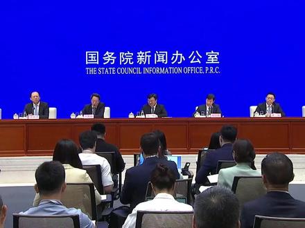 #12月18日海南自贸港全岛封关正式启动 7月23日,国新办举行新闻发布会,介绍海南自由贸易港建设有关情况。国家发展改革委副主任王昌林表示,“封关”不是封岛,而是要进一步扩大开放,促进海南自贸港高质量发展。#封关后到海南出差旅游等不需额外办证件