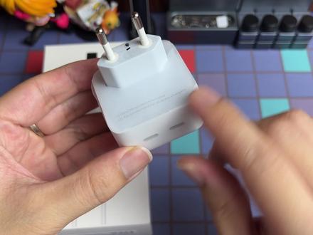 iPhone14配套的35瓦充电器曝光?华强北抢先上市,拆开后我懵了 #数码科技 #苹果
