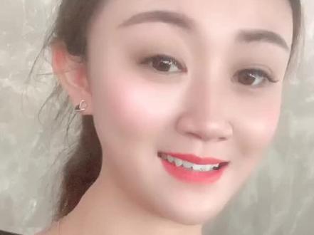 你们是不是少喜欢我、嘿嘿嘿..#洪雅方言