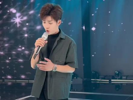 #王小港 #最痛不是错过而是忘记
你就说哇不哇塞吧。