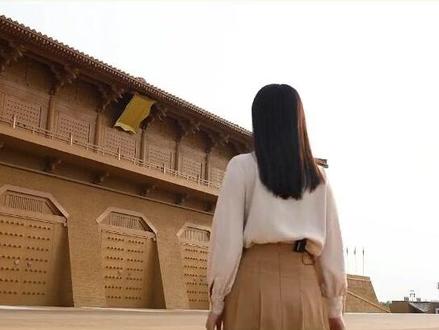 君不见 日围赫赫是长安
大明宫阙开云端
这座承载着盛唐无尽繁华的宫城
历经时间冲刷
依然是不朽的千宫之宫@丝路漫记