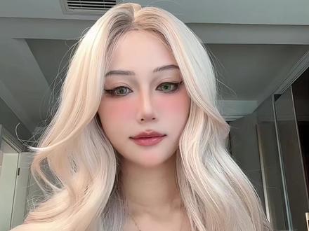 大家看看这个塔姆吉的立牌是正的吗?为啥小一圈?还是本来就这样?#废渊战鬼 #咔嗒咔嗒 #谷子