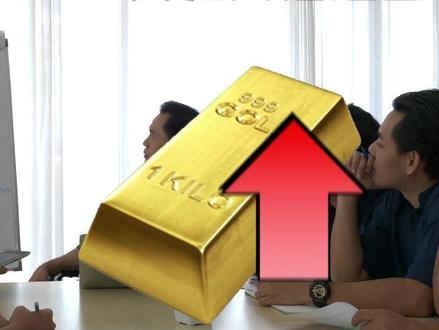 美联储要暂停降息了?5600美元只是起点! #财经 #美联储 #美联储议息会议 #黄金 #金价暴涨