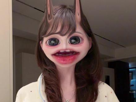 是谁撞到我了 哼 #小鹿乱撞手势舞 #变装 #一学就会 #小鹿乱撞 #手势舞