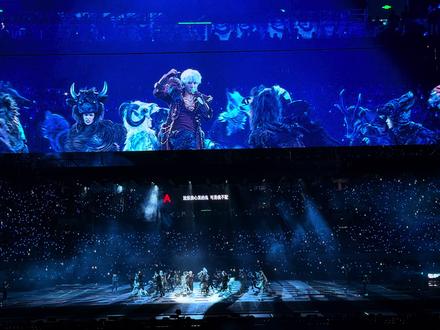 薛之谦的现场太炸啦!!
917的12排视角超好高度刚刚好!
太惊喜了这次现场!
#薛之谦万兽之王 #薛之谦#薛之谦广州演唱会 #神级现场