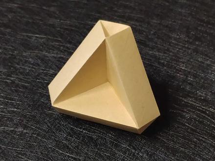 三角形立体多面体,简约大气的结构造型,是您平时桌面上的解压摆件 #三角形立体多面体 #3d几何折纸 #手工制作