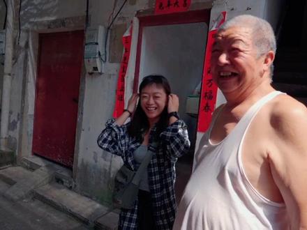 藏在郑州旮旯胡同的推车盒饭,19元顶配12样菜随便挑,排队几十米来晚吃不到 #郑州美食 #河南话 #路边摊美味