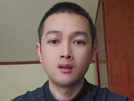 艾薇倒打一耙,说李卫白败坏了她的名声,全程没给李卫好脸色。我是完全不懂这些非洲人的逻辑,她们就不想想是谁导致今天的局面吗?#艾薇 #李卫 #名声在外有好有坏 #航哥不平凡人生 #赞比亚