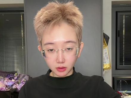 米线之后来杯菠萝汁,经典搭配!