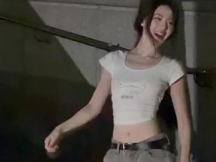 叶舒华这套也太绝了!#腰精已上线 #一起野个好身材 #谁还不是小腰精