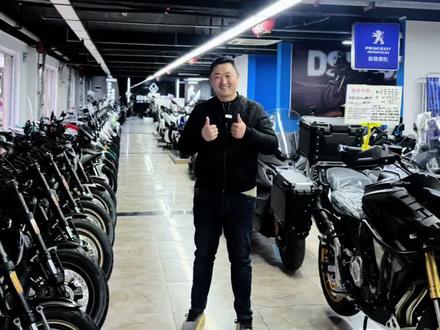 老王再次出发,感恩徐州车友一路支持
#无极CU250 卸货啦
#徐州千凯二店#徐州摩托车一条街
#巡航#无极机车